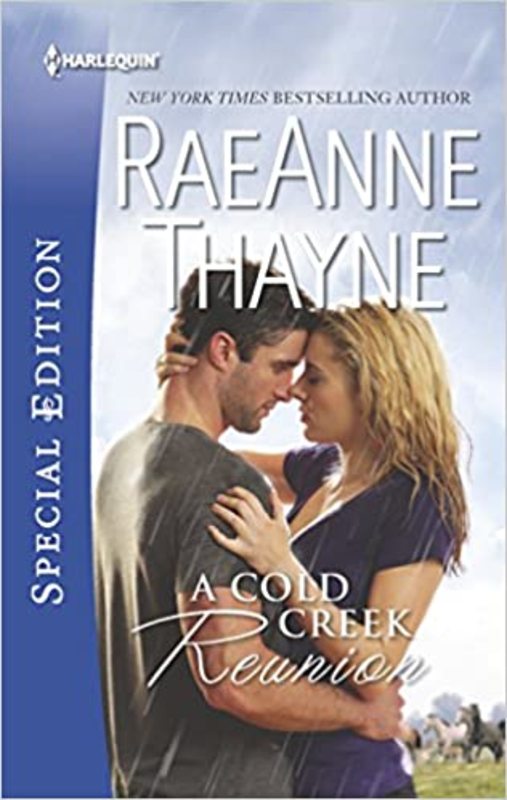 Book cover for "A Cold Creek Reunion" by RaeAnne Thayne