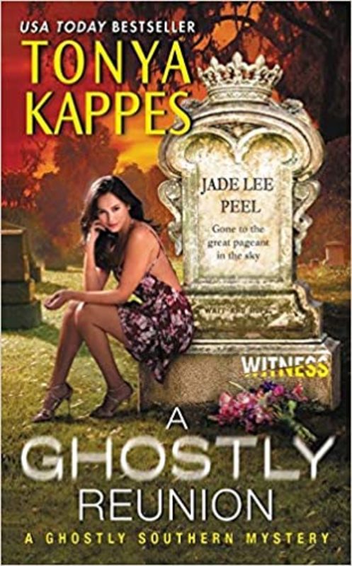 Book cover for "A Ghostly Reunion" by Tonya Kappes