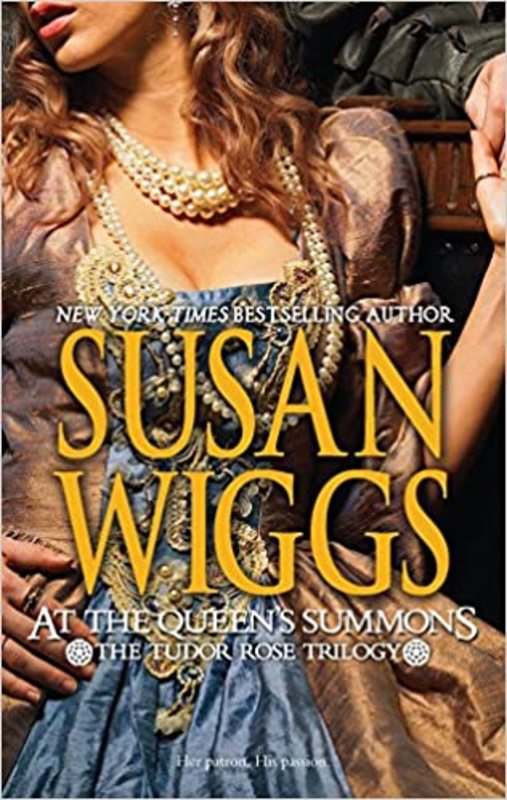 Book cover for "At the Queen's Summons" by Susan Wiggs