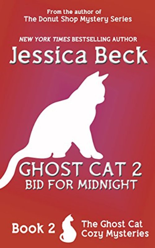 Book cover for "Bid for Midnight" by Jessica Beck