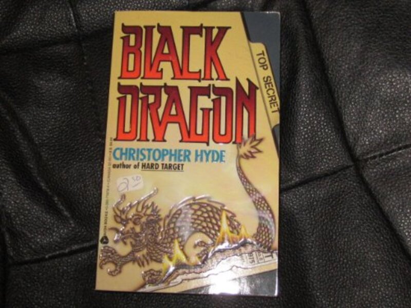 Book cover for "Black Dragon" by Christopher Hyde