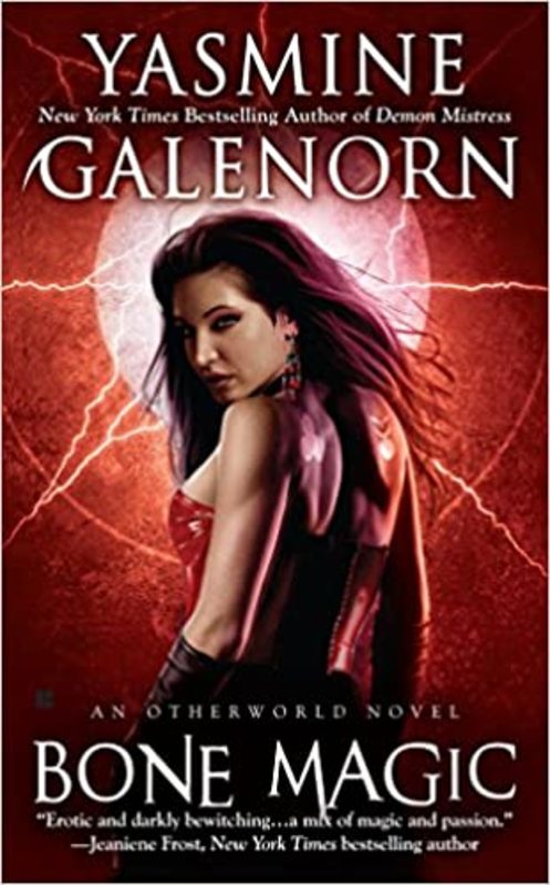 Book cover for "Bone Magic" by Yasmine Galenorn