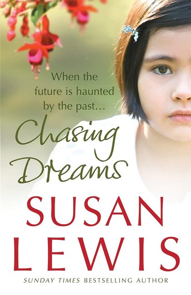 Book cover for "Chasing Dreams" by Susan Lewis