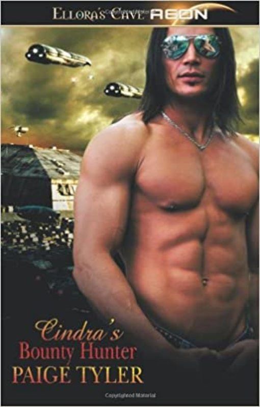 Book cover for "Cindra's Bounty Hunter" by Paige Tyler