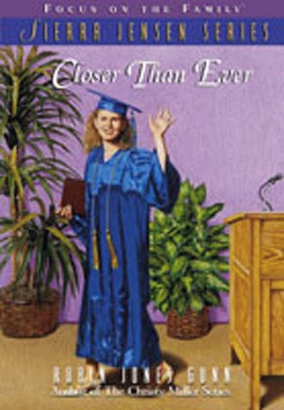 Book cover for "Closer Than Ever" by Robin Jones Gunn