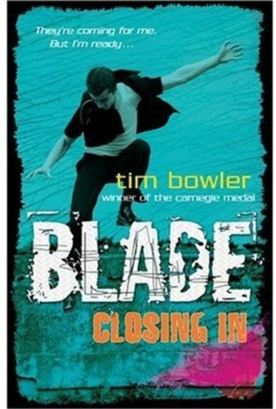 Book cover for "Closing In" by Tim Bowler