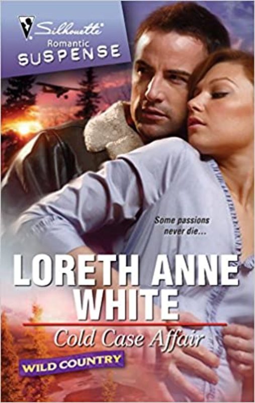 Book cover for "Cold Case Affair" by Loreth Anne White