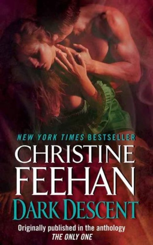Book cover for "Dark Descent" by Christine Feehan