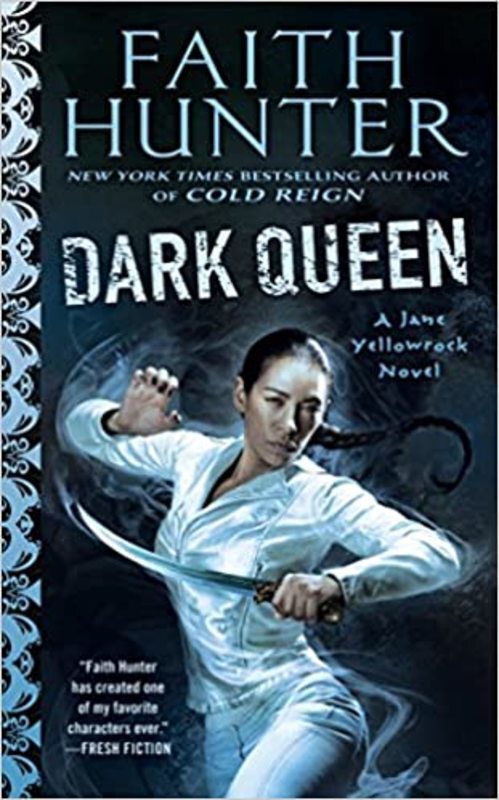 Book cover for "Dark Queen" by Faith Hunter