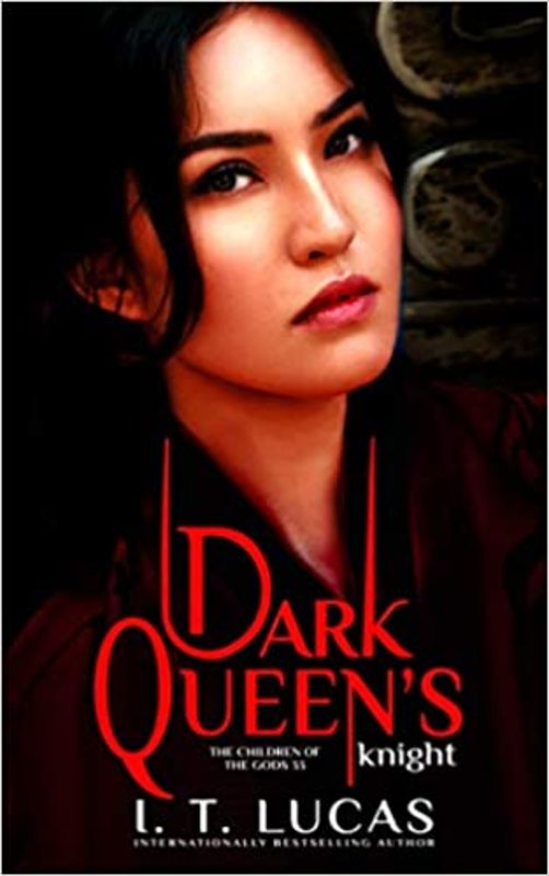 Book cover for "Dark Queen’s Knight" by I T Lucas