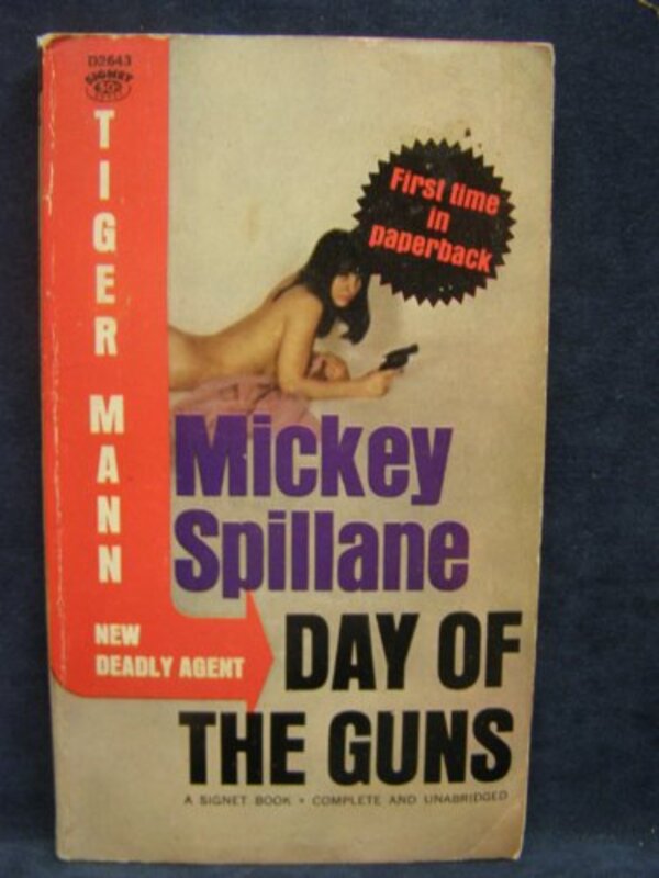 Book cover for "Day of the Guns" by Mickey Spillane