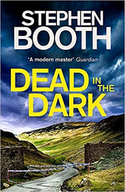 Book cover for "Dead in the Dark" by Stephen Booth
