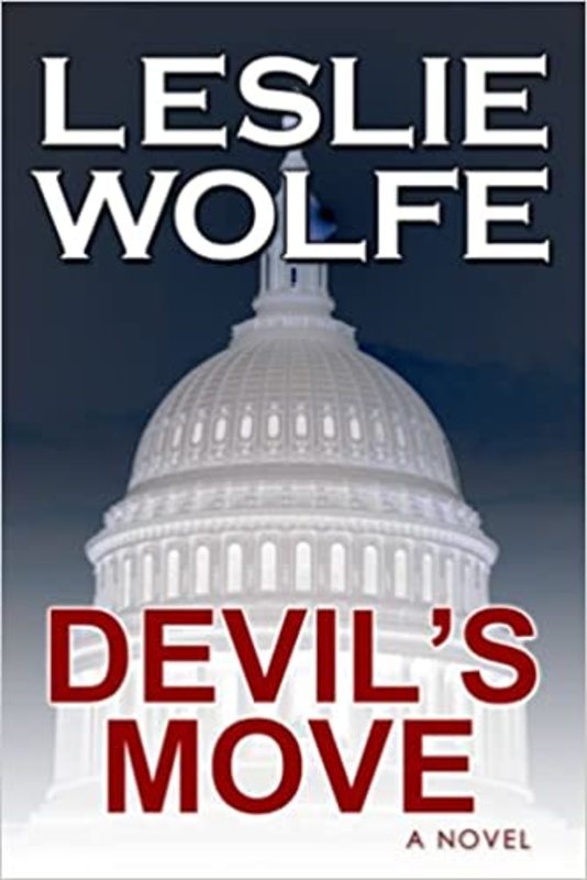 Book cover for "Devil's Move" by Leslie Wolfe