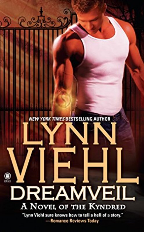 Book cover for "Dreamveil" by Lynn Viehl