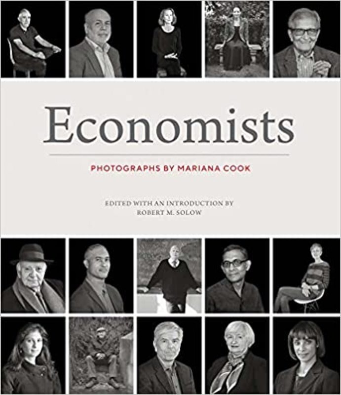 Book cover for "Economists" by Robert M. Solow