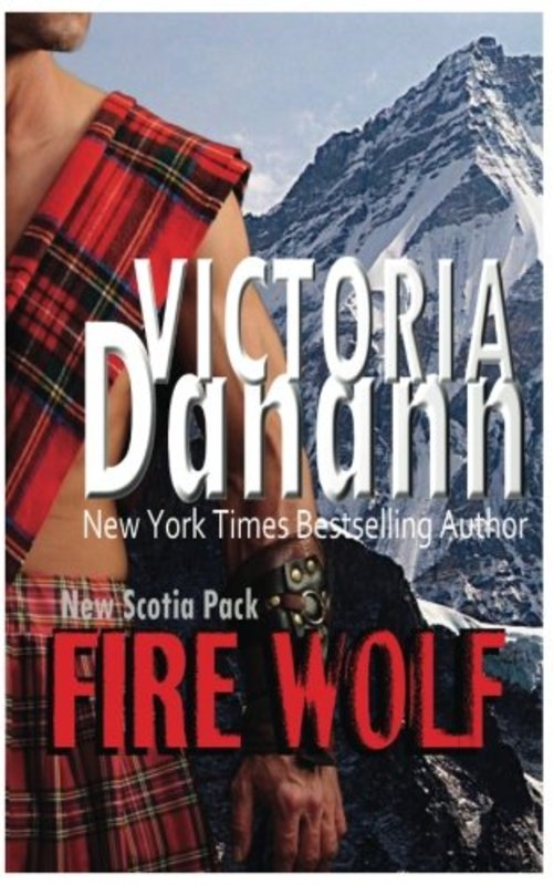 Book cover for "Fire Wolf: Cinaed" by Victoria Danann