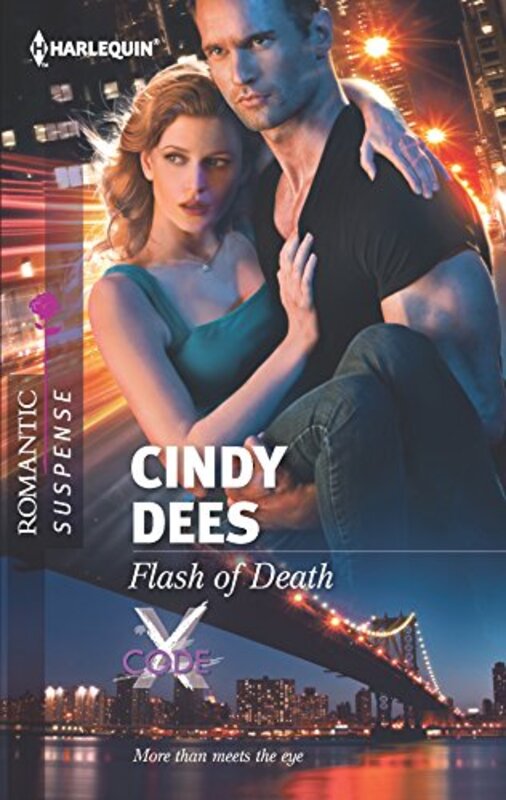 Book cover for "Flash of Death" by Cindy Dees