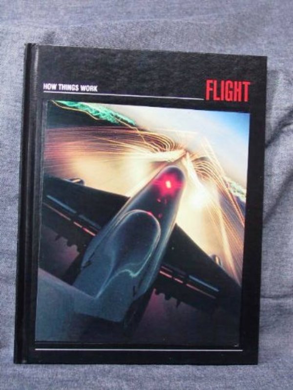 Book cover for "Flight" by Walter J Boyne