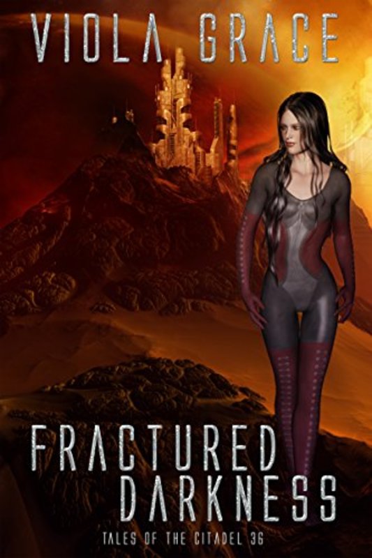 Book cover for "Fractured Darkness" by Viola Grace