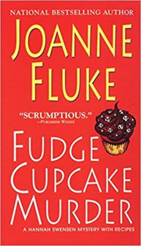 Book cover for "Fudge Cupcake Murder" by Joanne Fluke