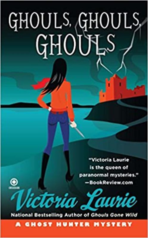 Book cover for "Ghouls, Ghouls, Ghouls" by Victoria Laurie