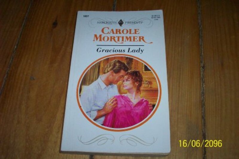 Book cover for "Gracious Lady" by Carole Mortimer