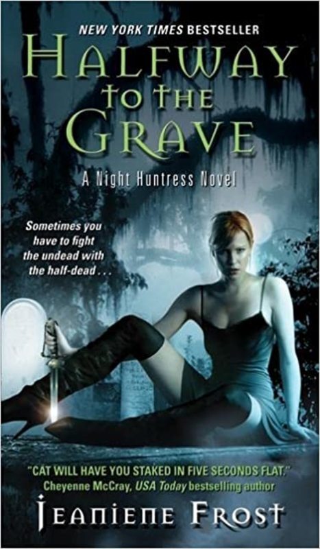 Book cover for "Halfway to the Grave" by Jeaniene Frost