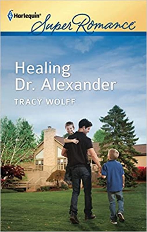 Book cover for "Healing Dr. Alexander" by Tracy Wolff