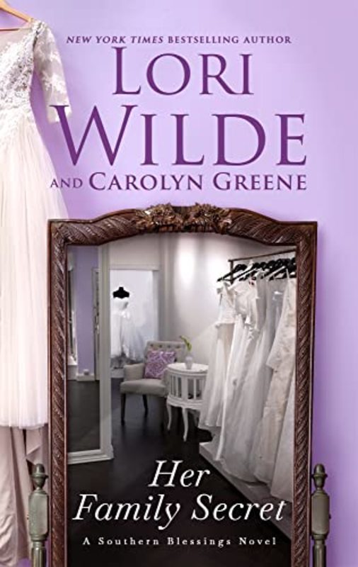 Book cover for "Her Family Secret" by Lori Wilde