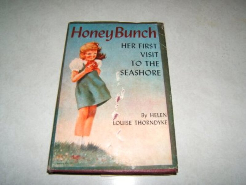 Book cover for "Her First Visit to the Seashore" by Helen Louise Thorndyke