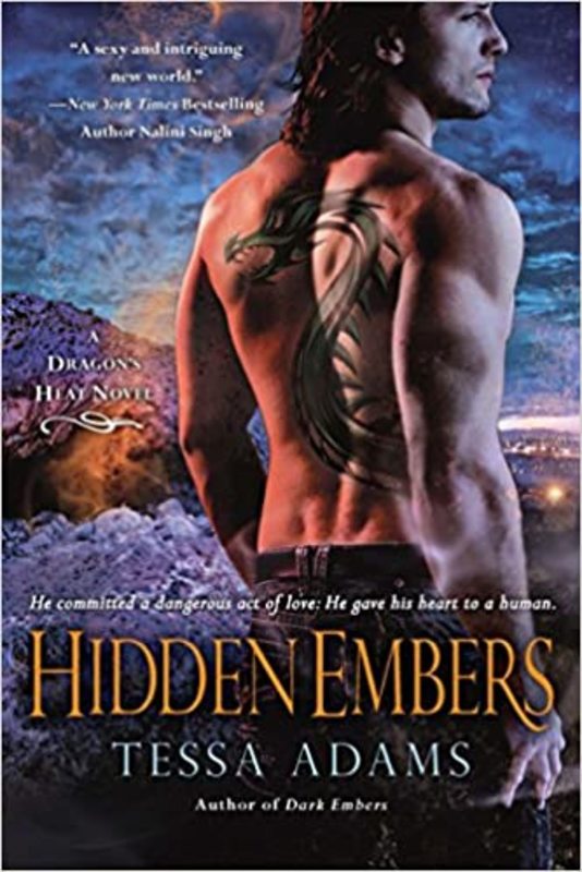 Book cover for "Hidden Embers" by Tracy Wolff