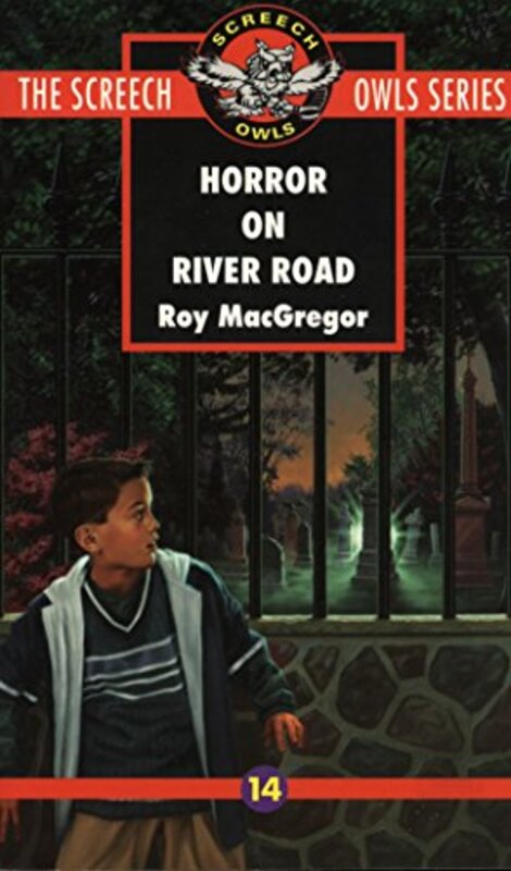 Book cover for "Horror on River Road" by Roy MacGregor