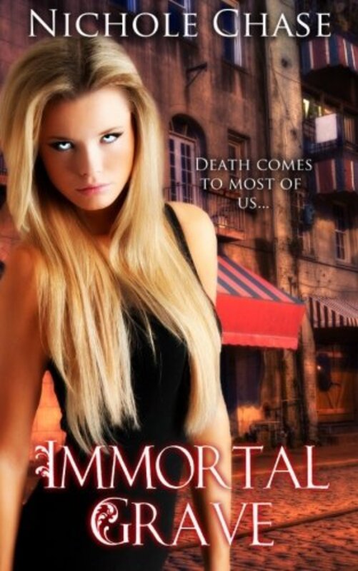 Book cover for "Immortal Grave" by Nichole Chase