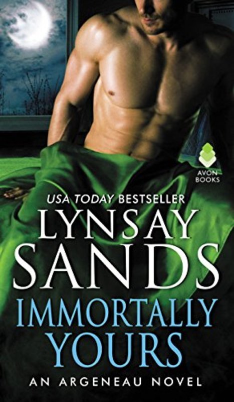 Book cover for "Immortally Yours" by Lynsay Sands