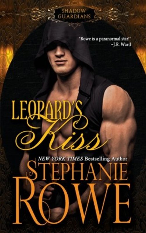 Book cover for "Leopard's Kiss" by Stephanie Rowe