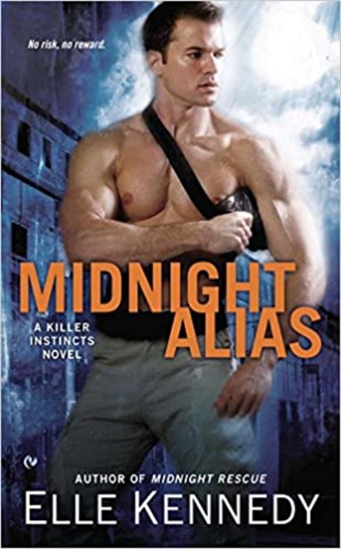 Book cover for "Midnight Alias" by Elle Kennedy