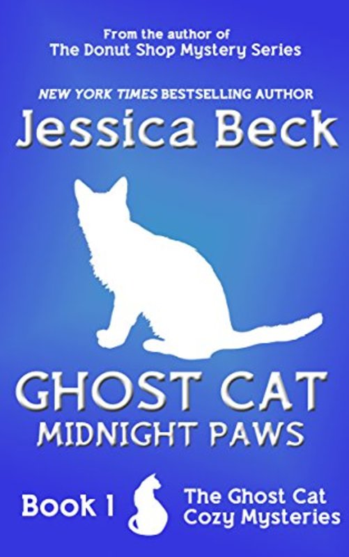 Book cover for "Midnight Paws" by Jessica Beck