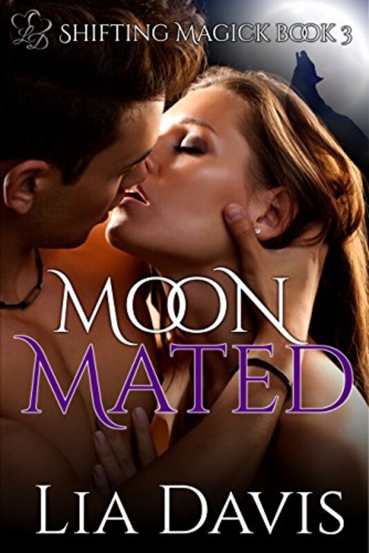 Book cover for "Moon Mated" by Lia Davis
