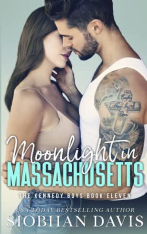 Book cover for "Moonlight in Massachusetts" by Siobhan Davis