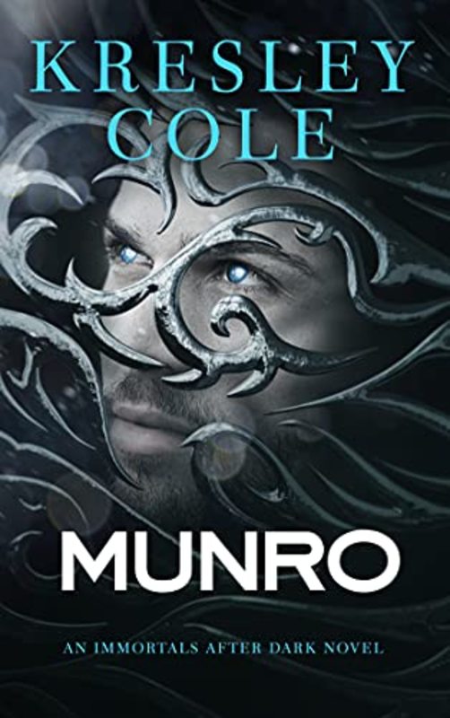 Book cover for "Munro" by Kresley Cole