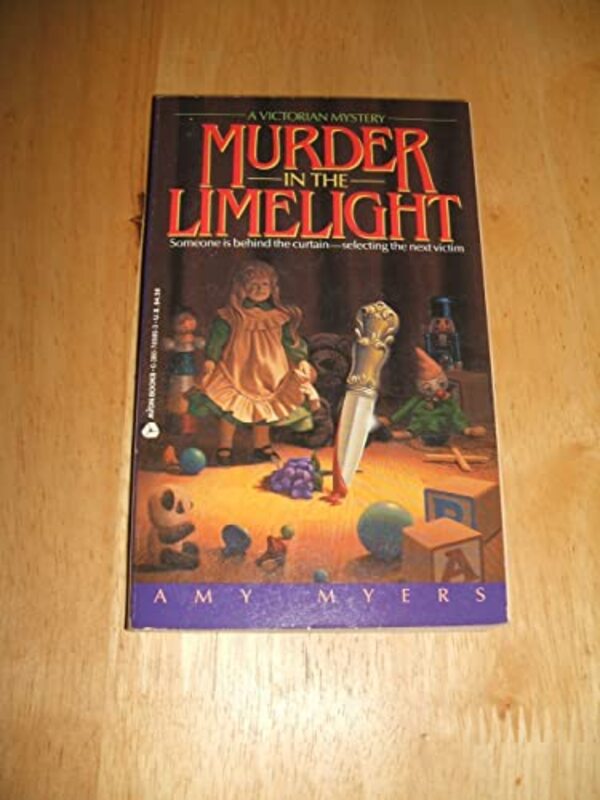 Book cover for "Murder in the Limelight" by Amy Myers