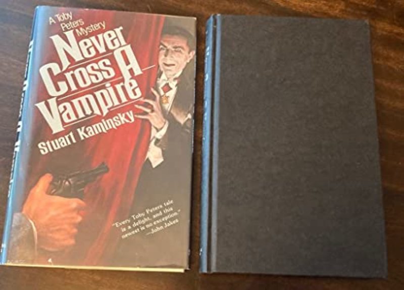 Book cover for "Never Cross a Vampire" by Stuart M Kaminsky
