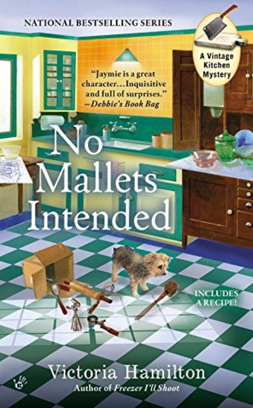 Book cover for "No Mallets Intended" by Victoria Hamilton