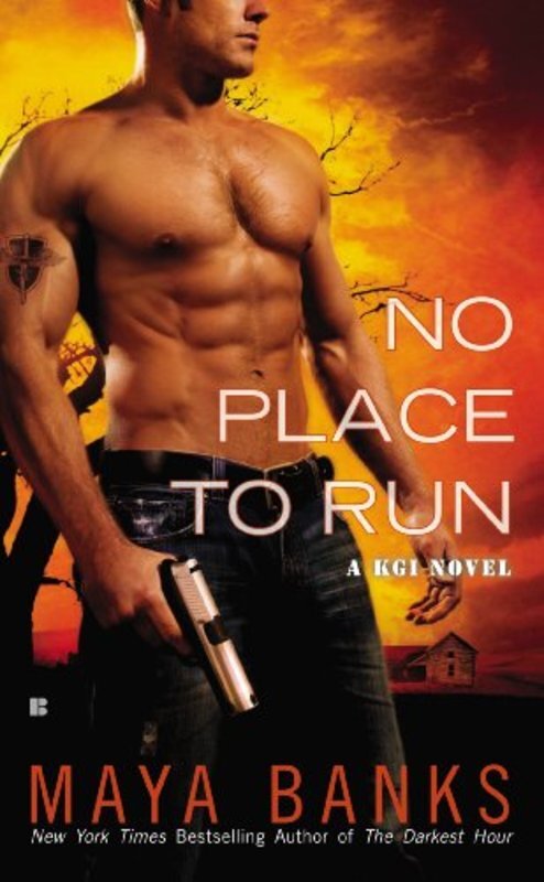 Book cover for "No Place to Run" by Maya Banks