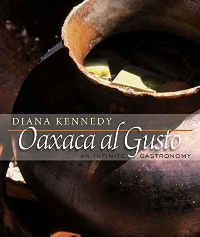 Book cover for "Oaxaca al Gusto" by Diana Kennedy