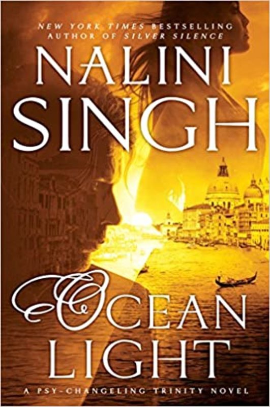Book cover for "Ocean Light" by Nalini Singh