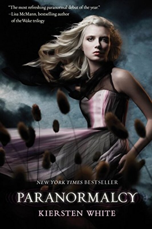 Book cover for "Paranormalcy" by Kiersten White
