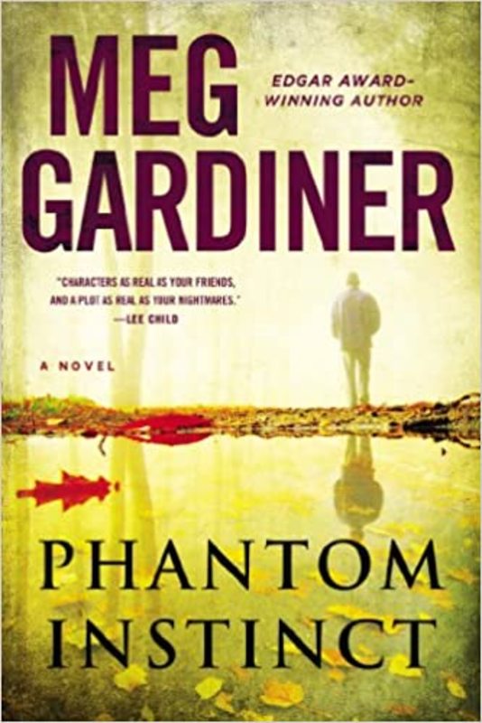 Book cover for "Phantom Instinct" by Meg Gardiner