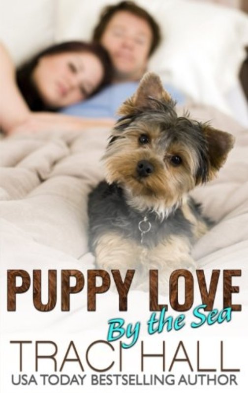 Book cover for "Puppy Love by the Sea" by Traci Hall