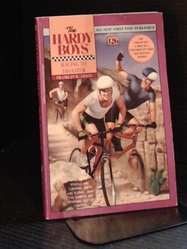 Book cover for "Racing to Disaster" by Franklin W Dixon
